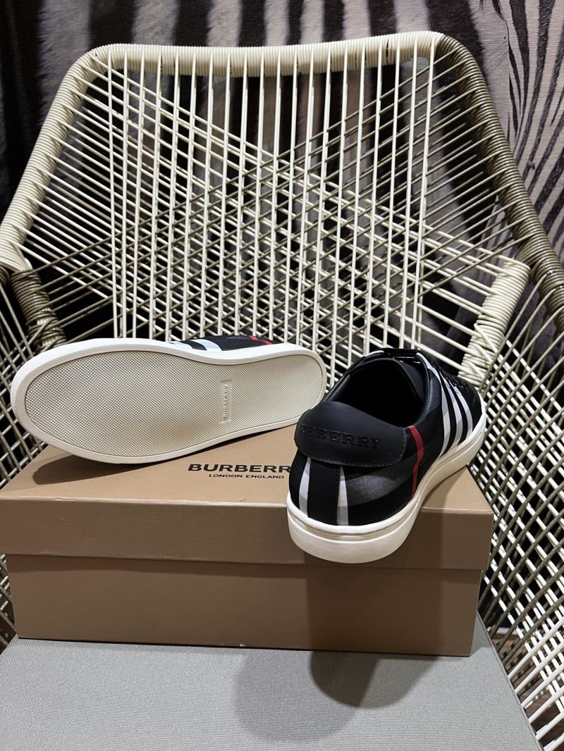 Burberry Low Shoes